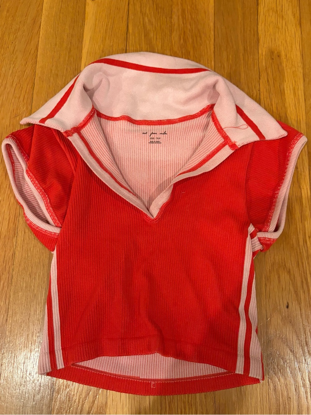 Urban Outfitters Red Short-Sleeve Ribbed V-Neck Top With Collar (XS/S)